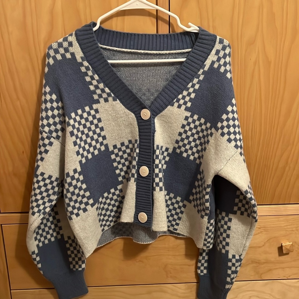 oversized blue checkered cardigan sweater